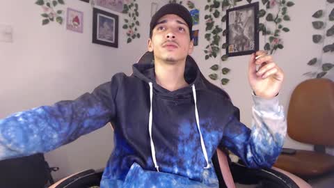 Snapshot of dazzayyy chatting on 27, 12, 2024 dazzayy online show from 27, 12, 2024