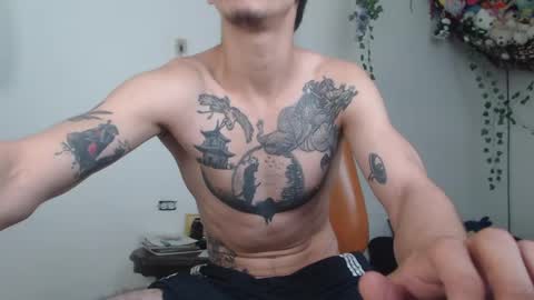 dazzayy online show from 30, 5, 2026