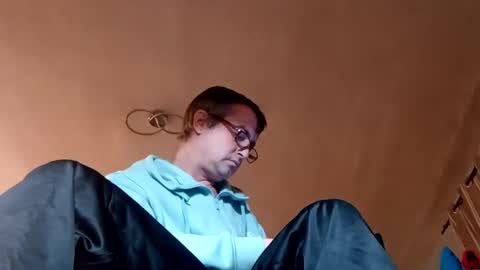 Dazzill online show from 18, 1, 2025