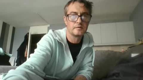 Dazzill online show from 28, 9, 2025