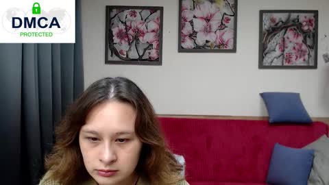 Snapshot of dazzling_diva222 chatting on 28, 10, 2025 Elya online show from 28, 10, 2025