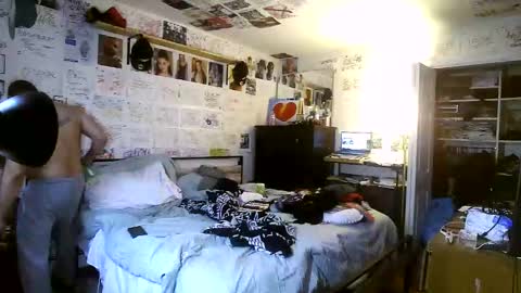 dbeamon92 online show from 5, 3, 2026