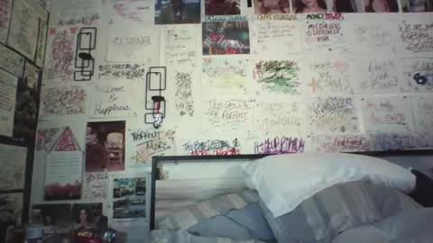 Snapshot of dbeamon92 chatting on 21, 4, 2026 dbeamon92 online show from 21, 4, 2026