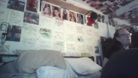 Snapshot of dbeamon92 chatting on 22, 4, 2026 dbeamon92 online show from 22, 4, 2026