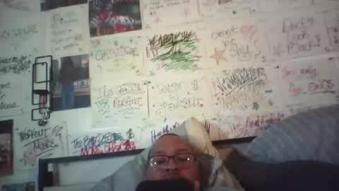 Snapshot of dbeamon92 chatting on 26, 4, 2026 dbeamon92 online show from 26, 4, 2026