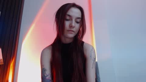 freak online show from 17, 9, 2025