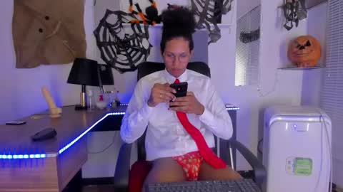 Snapshot of deamon_devil chatting on 27, 10, 2025 deamon_devil online show from 27, 10, 2025