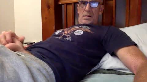 deanofflove2210 online show from 21, 12, 2024