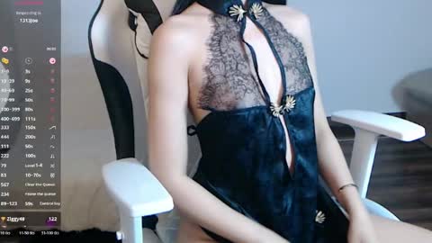 Snapshot of dearwy_ chatting on 20, 5, 2026 dearwy_ online show from 20, 5, 2026