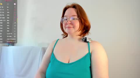 Snapshot of debbiewood chatting on 21, 6, 2026 DeboraDebbieDee online show from 21, 6, 2026
