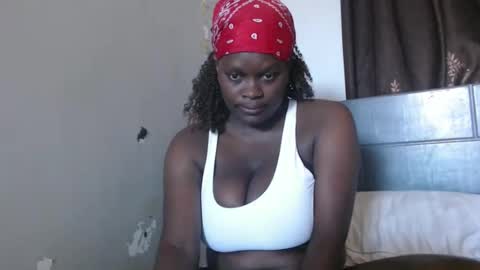 Snapshot of debbyslatter chatting on 18, 2, 2025 debbyslatter online show from 18, 2, 2025