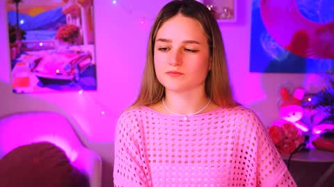 Snapshot of deboralarson chatting on 28, 1, 2025 Debora online show from 28, 1, 2025