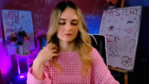 Snapshot of deboralarson chatting on 21, 2, 2025 Debora online show from 21, 2, 2025