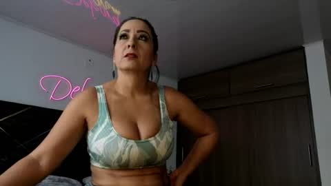DeboraMom online show from 20, 6, 2026
