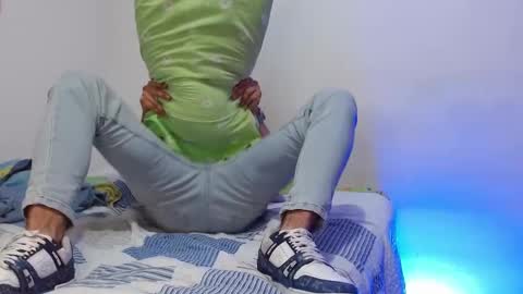 Santiago online show from 7, 12, 2024