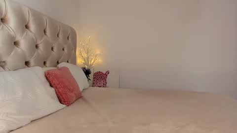 Snapshot of dee_nise chatting on 7, 3, 2025 Denise online show from 7, 3, 2025