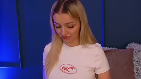 DeeaVIP online show from 9, 3, 2026