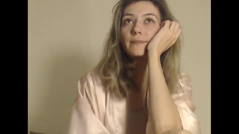 Snapshot of deelightfull chatting on 12, 2, 2025 Deelightfull online show from 12, 2, 2025
