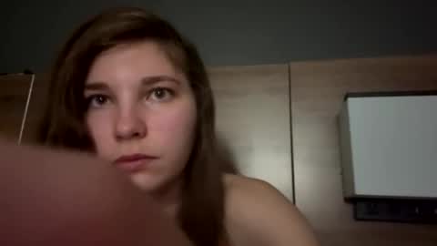 deepthroatqueen33 online show from 19, 1, 2026