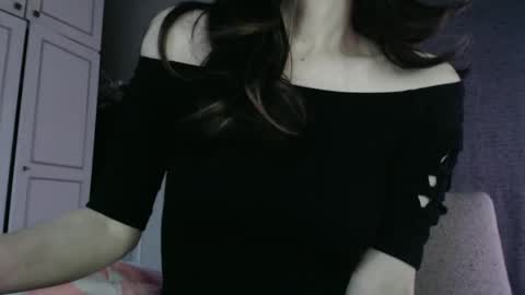 KamiDevi online show from 20, 11, 2025