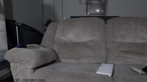 Snapshot of deeyungguy chatting on 26, 1, 2025 more content and goodies online show from 26, 1, 2025
