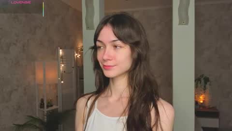 Snapshot of defeded_lovee chatting on 24, 10, 2025 Amy online show from 24, 10, 2025