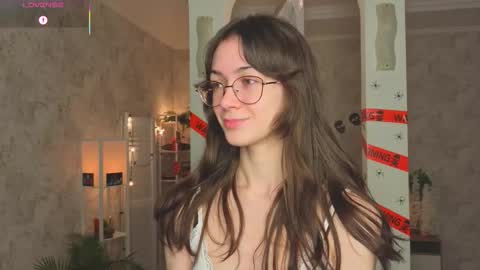 Snapshot of defeded_lovee chatting on 1, 11, 2025 Amy online show from 1, 11, 2025