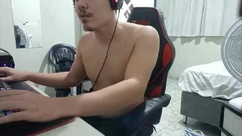 Snapshot of deficientbi10cm chatting on 6, 11, 2025 Deficient Bi 10cm online show from 6, 11, 2025