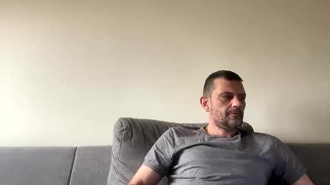 Defloy online show from 15, 11, 2025