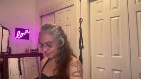 Tori online show from 1, 10, 2025