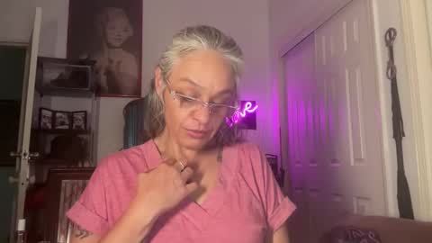 Snapshot of degeneratesaint chatting on 14, 10, 2025 Tori online show from 14, 10, 2025