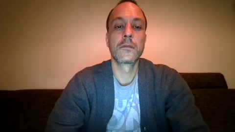 Snapshot of degrandis chatting on 29, 11, 2025 Luka Magic online show from 29, 11, 2025