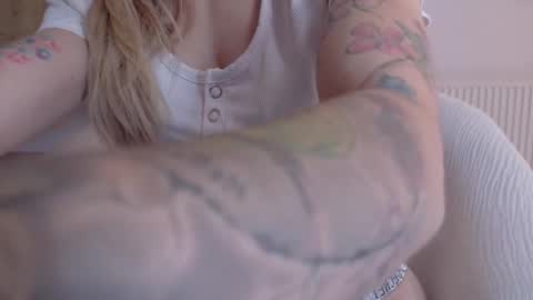 Di online show from 27, 2, 2025