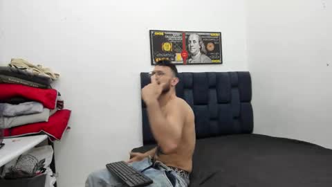 Snapshot of deilnal_zafiro chatting on 28, 11, 2025 deilnal_zafiro online show from 28, 11, 2025