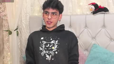 Deimon Dust online show from 1, 12, 2025