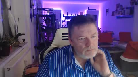 deinprinz2312 online show from 23, 12, 2024