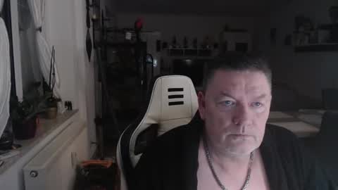 deinprinz2312 online show from 16, 1, 2025