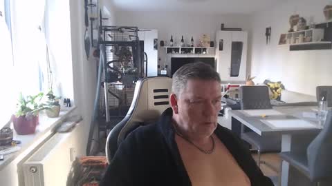 deinprinz2312 online show from 18, 1, 2025