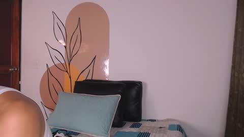  DEIVY  online show from 4, 3, 2025