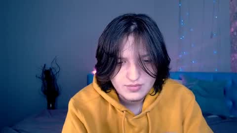 Alex online show from 6, 4, 2026