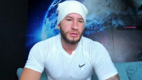 Delessandro online show from 5, 4, 2026