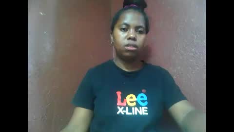 Snapshot of deliah712909 chatting on 5, 1, 2025 deliah712909 online show from 5, 1, 2025