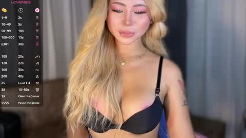 Snapshot of deliciousfaye chatting on 21, 3, 2026 Hello your loving faye 3 online show from 21, 3, 2026