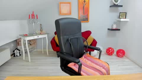 DeliciousLolly online show from 26, 2, 2025