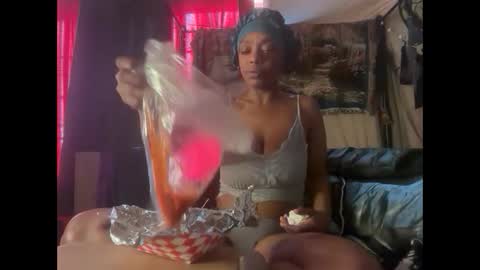 Snapshot of delightfuldark chatting on 22, 9, 2025 delightfuldark online show from 22, 9, 2025