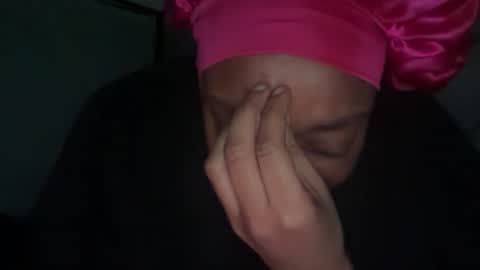 Snapshot of delightfuldark chatting on 24, 10, 2025 delightfuldark online show from 24, 10, 2025