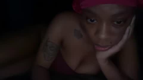Snapshot of delightfuldark chatting on 1, 11, 2025 delightfuldark online show from 1, 11, 2025