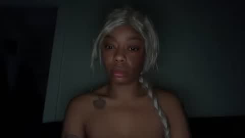 Snapshot of delightfuldark chatting on 29, 11, 2025 delightfuldark online show from 29, 11, 2025