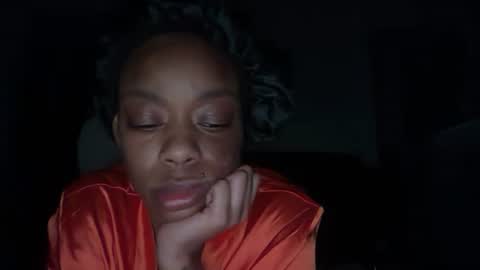 Snapshot of delightfuldark chatting on 4, 12, 2025 delightfuldark online show from 4, 12, 2025