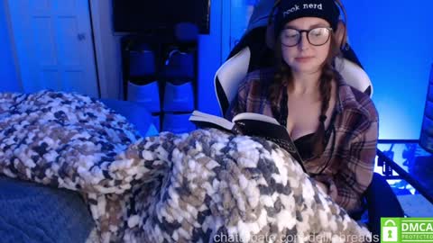 Snapshot of delilahreads chatting on 5, 12, 2024 Delilah online show from 5, 12, 2024